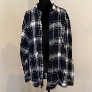 Hobbs Creek Black and White Plaid Button-Up Shirt